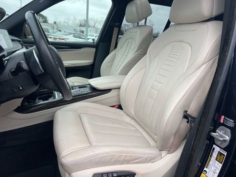 Used 2018 BMW X5 xDrive40e image 23