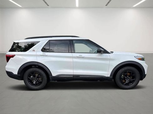 Used 2022 Ford Explorer Timberline image 5