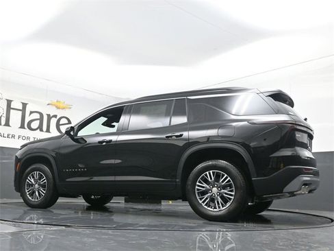 New 2026 Chevrolet Traverse LT w/ Driver Confidence Package image 34