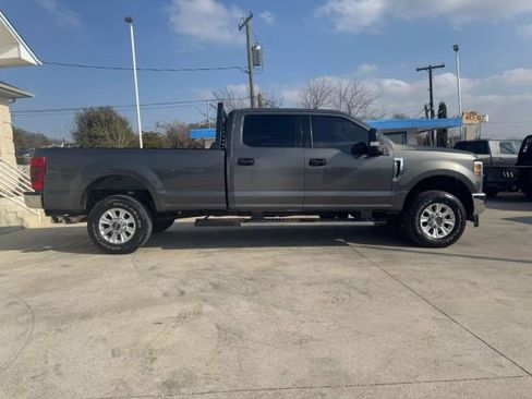 Used 2018 Ford F350 XLT w/ FX4 Off-Road Package image 5