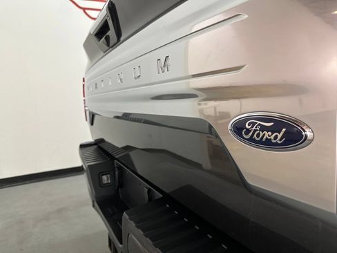 Used 2020 Ford F150 Platinum w/ Equipment Group 701A Luxury AWD/4WD image 12
