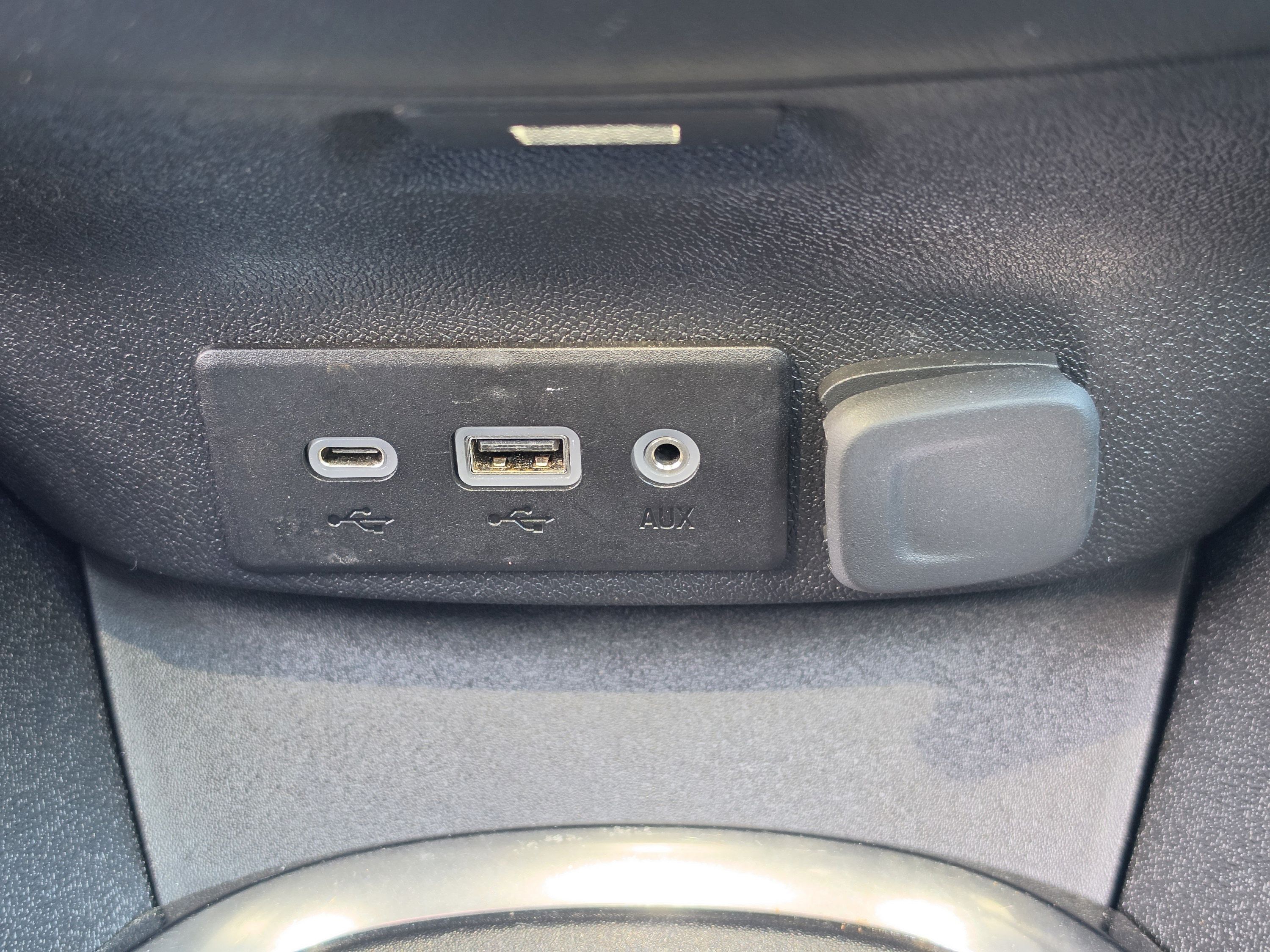 Used 2025 Chevrolet Malibu LT FWD image 27