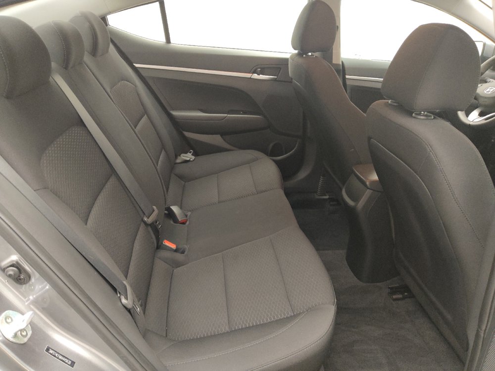 Used 2019 Hyundai Elantra SE w/ Cargo Package FWD image 19