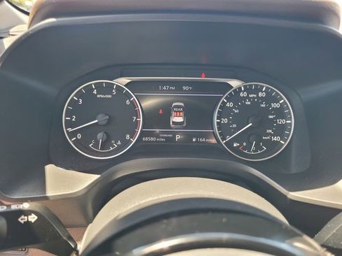 Certified 2023 Nissan Rogue SV FWD image 29