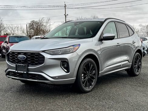 Used 2023 Ford Escape ST-Line Elite w/ Premium Technology Package AWD/4WD image 7