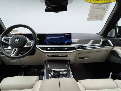 Certified 2025 BMW X7 M60i AWD/4WD image 12