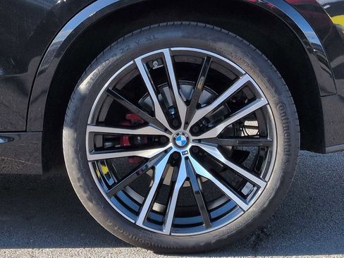 Used 2023 BMW X5 xDrive40i w/ M Sport Package image 14