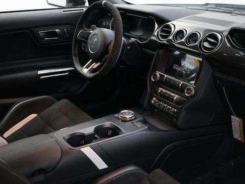 Used 2022 Ford Mustang Shelby GT500 w/ Technology Package image 75