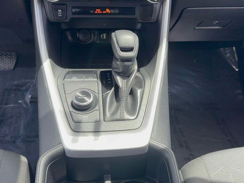 Certified 2025 Toyota RAV4 XLE AWD/4WD image 21