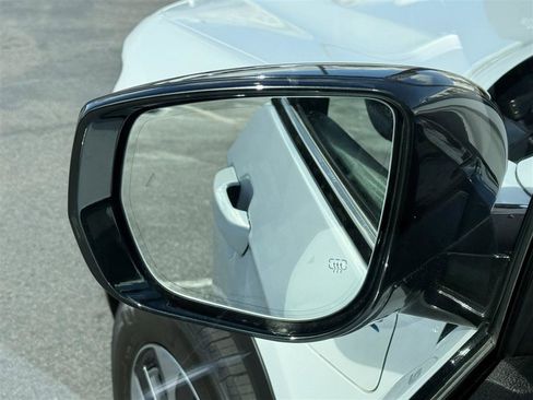 Used 2022 Jeep Grand Cherokee Limited 4xe w/ Luxury Tech Group II image 17