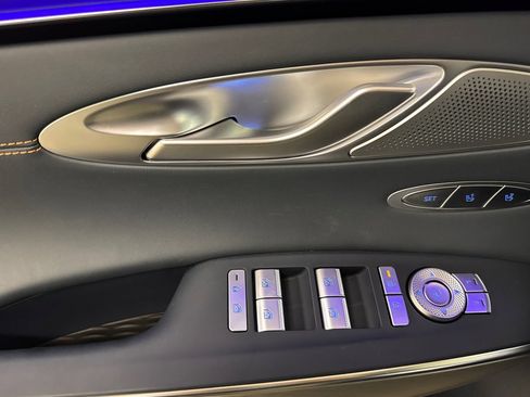 New 2026 Genesis GV70 2.5T Sport Prestige AWD/4WD image 11