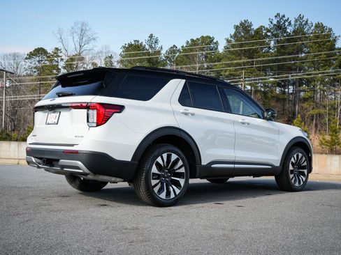 New 2026 Ford Explorer Platinum w/ LUX Leather Package image 17