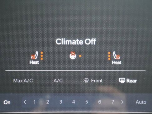 Used 2022 RAM 1500 Big Horn image 3