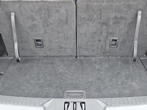 Used 2025 Ford Explorer ST-Line AWD/4WD image 34