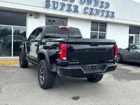 Used 2024 Chevrolet Colorado ZR2 w/ ZR2 Convenience Package III AWD/4WD image 6