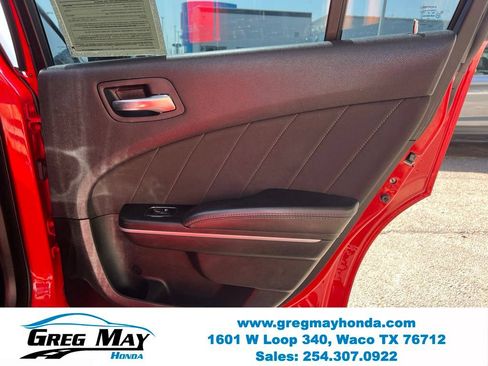 Used 2022 Dodge Charger SXT RWD image 14