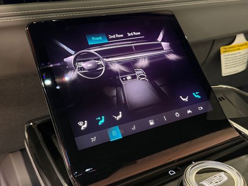 Used 2025 Cadillac Escalade IQ Luxury 1 AWD/4WD image 30