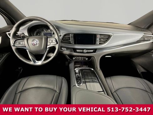 Used 2023 Buick Enclave Essence FWD image 7