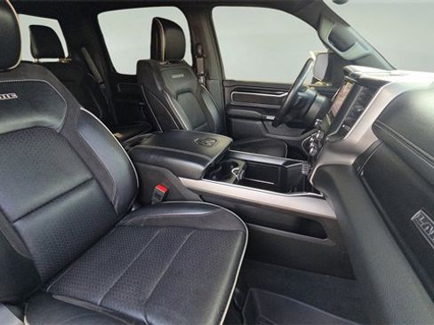 Used 2022 RAM 1500 Laramie w/ Sport Appearance Package image 25