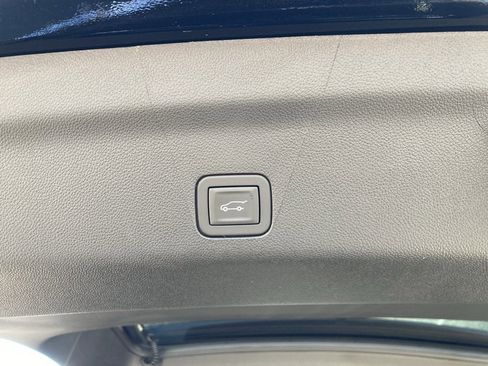 New 2025 Chevrolet Tahoe High Country image 28