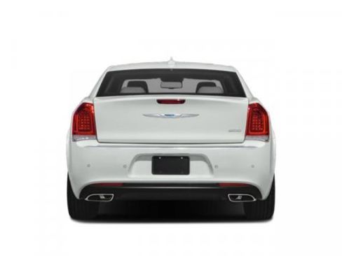 Used 2019 Chrysler 300 S w/ 300S Premium Group image 8