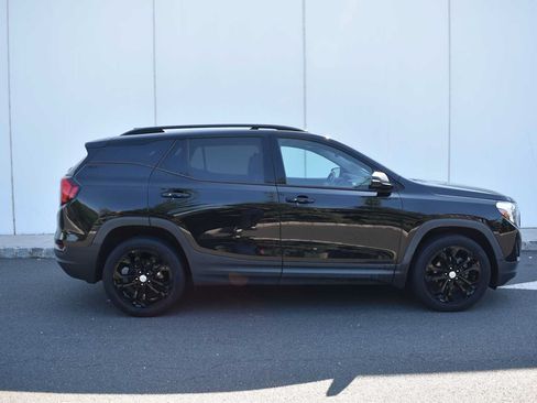 Used 2019 GMC Terrain SLT w/ Preferred Package AWD/4WD image 6