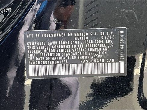 Used 2024 Volkswagen Jetta SE image 18