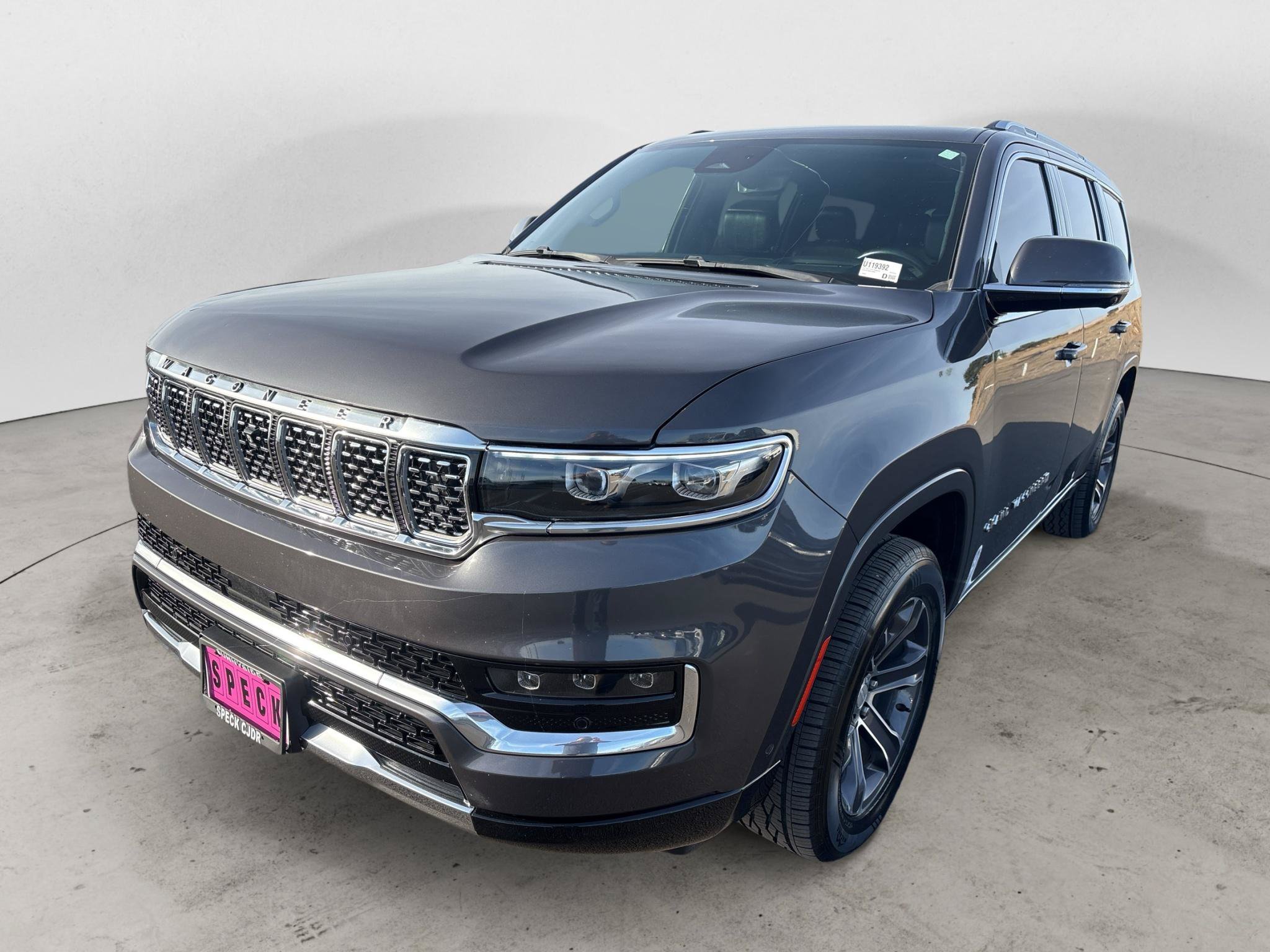 Used 2022 Jeep Grand Wagoneer Series I AWD/4WD image 1