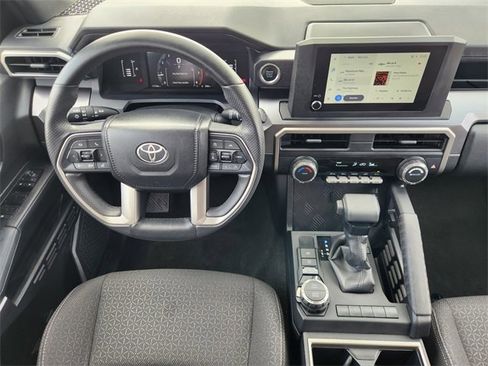 Used 2025 Toyota 4Runner SR5 image 27