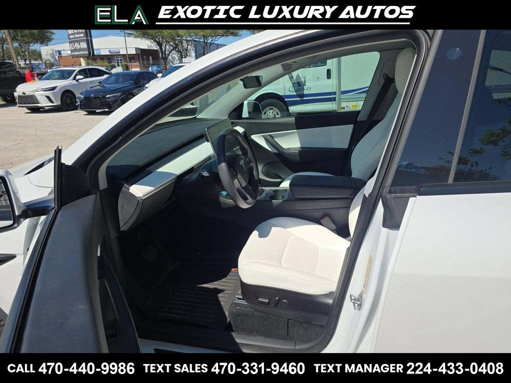 Used 2021 Tesla Model Y Long Range AWD/4WD image 1