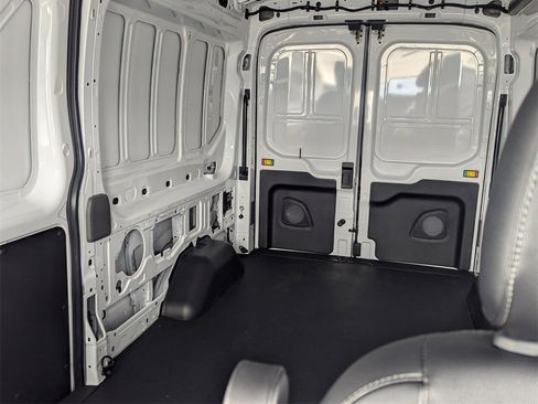 New 2024 Ford Transit 250 148 Medium Roof Extended AWD image 12