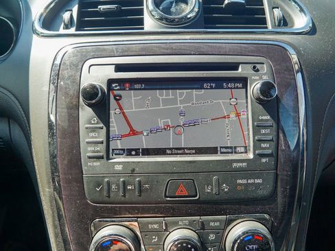 Used 2017 Buick Enclave Premium w/ Experience Buick Package AWD/4WD image 25