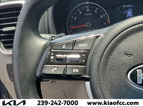 Certified 2022 Kia Sportage Nightfall Edition FWD image 24