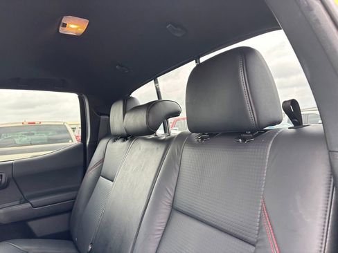 Used 2022 Toyota Tacoma TRD Pro AWD/4WD image 30