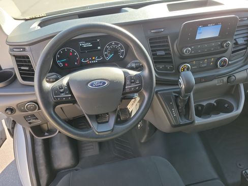 Certified 2025 Ford Transit 250 Low Roof w/ Exterior Upgrade Package RWD image 4