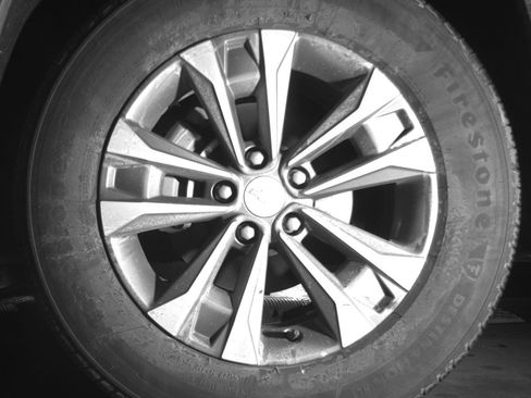 Used 2025 Chevrolet Equinox LT image 12