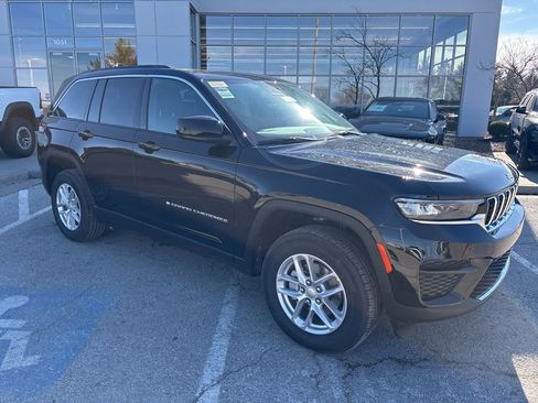 New 2026 Jeep Grand Cherokee Laredo X AWD/4WD image 39