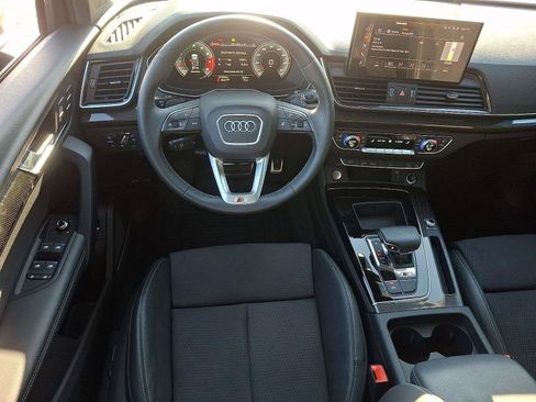 Certified 2023 Audi SQ5 Premium Plus w/ Premium Plus Package AWD/4WD image 11