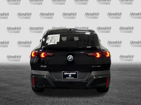New 2026 BMW X2 xDrive28i w/ Convenience Package AWD/4WD image 7
