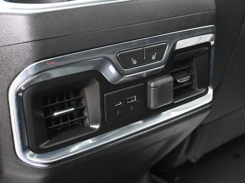 Used 2020 Chevrolet Silverado 1500 LTZ w/ LTZ Premium Package image 27