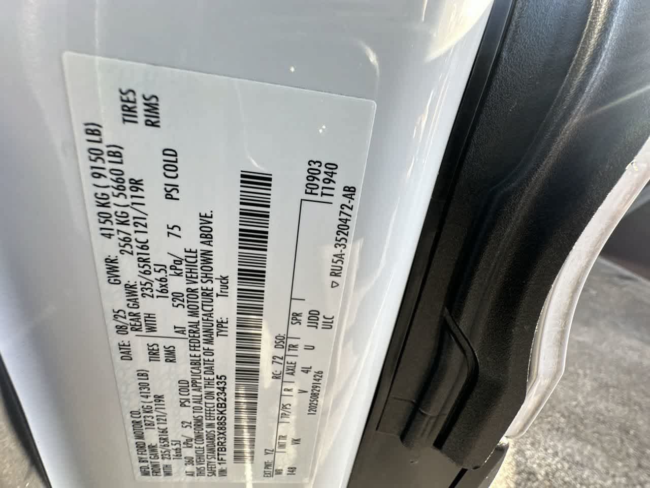 Used 2025 Ford Transit 250 148 High Roof Extended RWD image 29