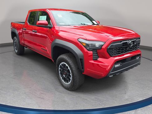 New 2026 Toyota Tacoma TRD Off-Road AWD/4WD image 3