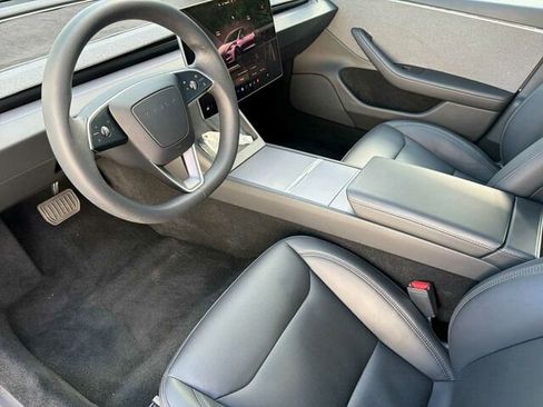 Used 2024 Tesla Model 3 Standard Range RWD image 11