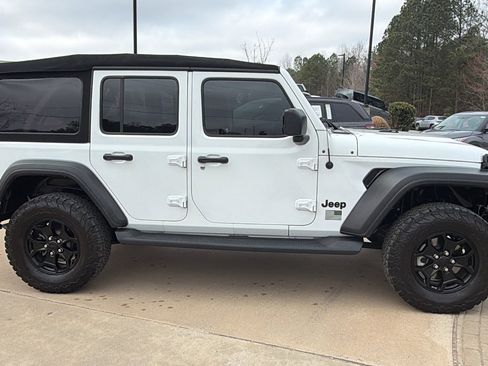 Used 2021 Jeep Wrangler Unlimited Sport image 7
