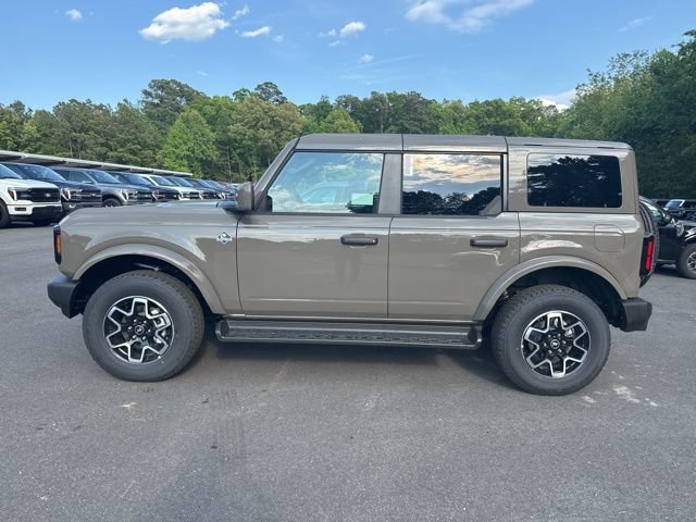 Used 2026 Ford Bronco Outer Banks AWD/4WD image 2