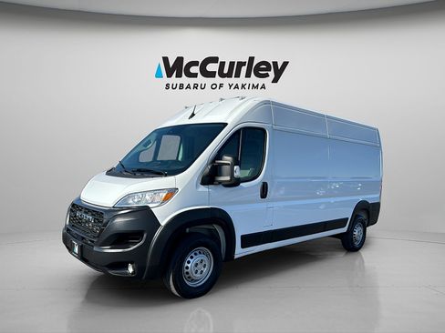Used 2025 RAM ProMaster 3500 w/ Convenience Group FWD image 2
