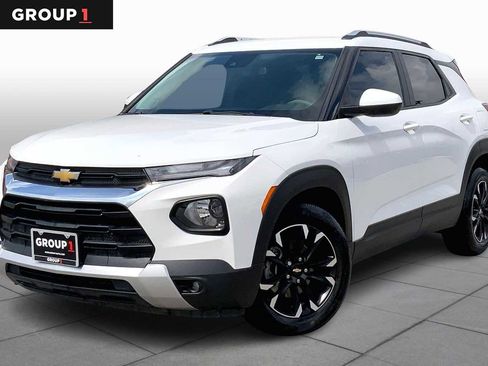 Used 2023 Chevrolet TrailBlazer LT image 1