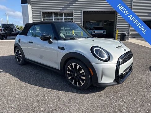 Used 2023 MINI Cooper S image 1