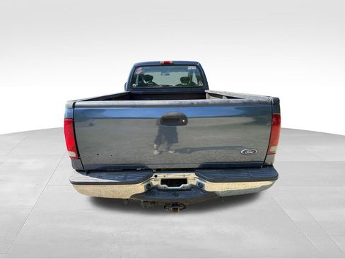 Used 2005 Ford F250 XL AWD/4WD image 5
