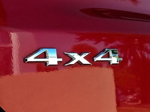 Used 2025 Jeep Compass Limited AWD/4WD image 32